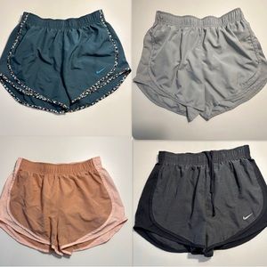 Nike Tempo Running Short Bundle size S